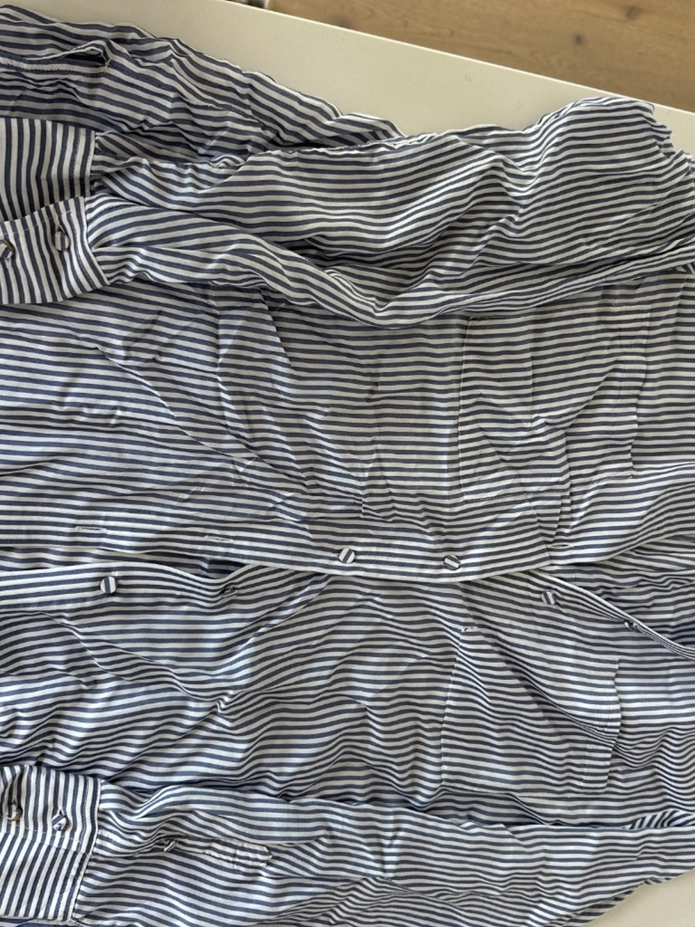 Button up shirt - Picture 3 of 4